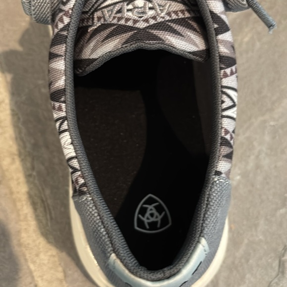 Ariat Hilo Grey Southwestern Charcoal Flex Foam sole, cushioned insole loafer - Picture 3 of 11